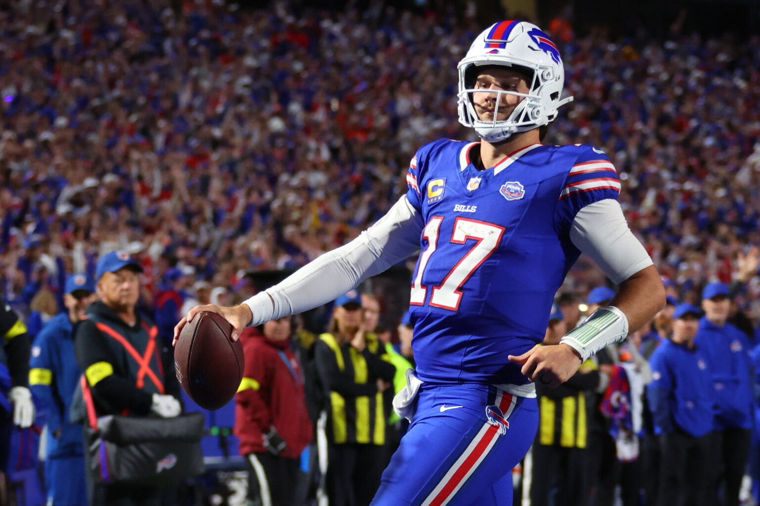 Bills’ Josh Allen Exits Game Against New York Jets