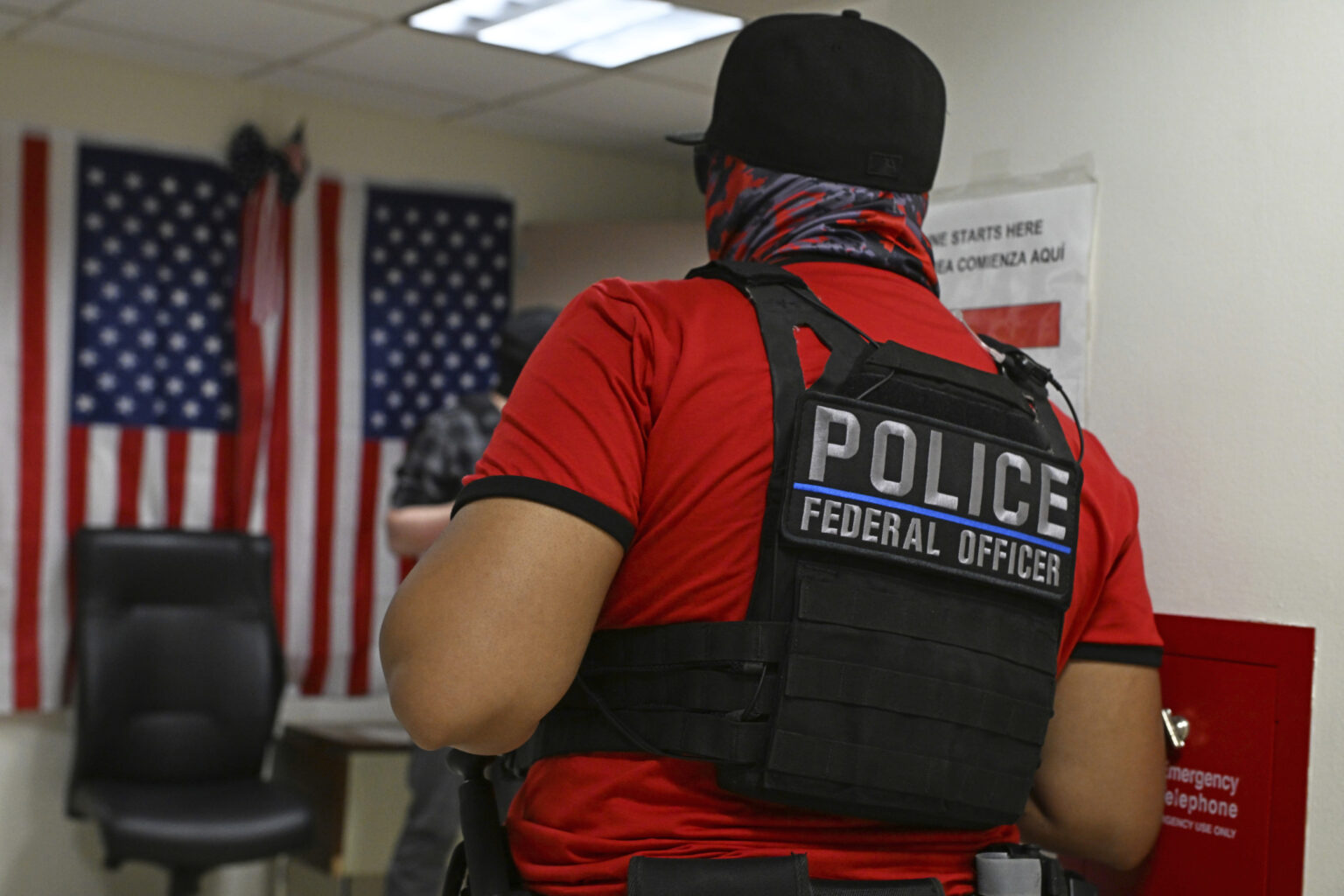 Green Card-Holding Boyfriend of New York Official Detained by ICE: Report