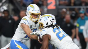 Ex-NFL star Shawne Merriman optimistic about Chargers through 2 weeks