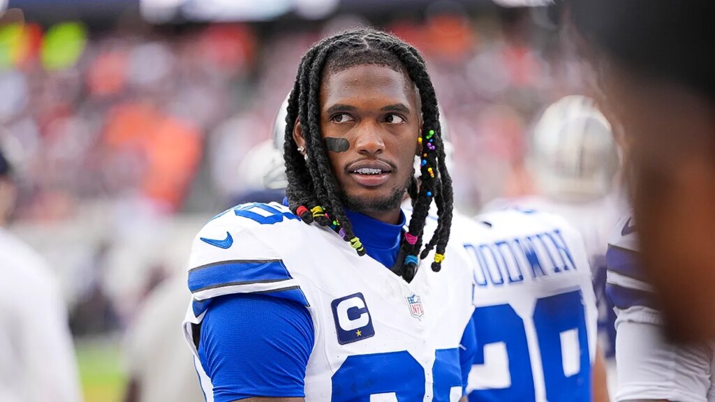 Cowboys’ CeeDee Lamb could miss 3-4 weeks after suffering high ankle sprain in loss to Bears: report