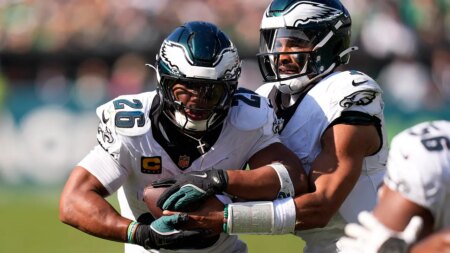 NFL legend Drew Brees calls Eagles’ offense ‘boring’ despite being 3-0