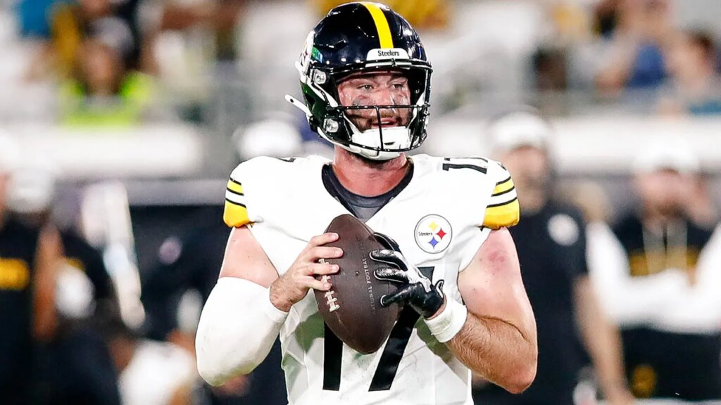 Steelers’ Skylar Thompson robbed in Dublin, suffers minor injuries: report