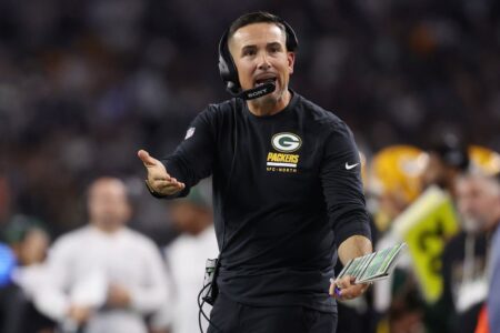 Packers Urged to Consider Making Big Move to Fix Glaring Issue
