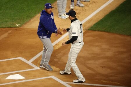 Dave Roberts Has Aaron Boone Message as Dodgers, Yankees Seek World Series