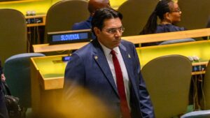 Israeli diplomat blasts ‘staged walkout’ ahead of Netanyahu speech, talks holiday scheduling controversy