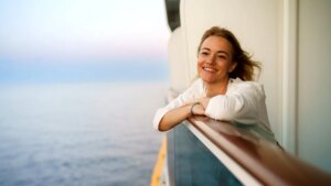 ‘Disgusting’ cruise habit divides social media, plus wedding guest scolded by groom’s mom