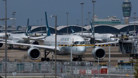 Hong Kong airport to shut for 36 hours due to Typhoon Ragasa