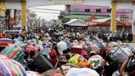 ‘Unprecedented exodus’ of Cambodian workers from Thailand leaves both countries reeling
