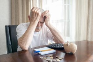 Dear Abby: My dad gives money to the less fortunate — but he’s broke