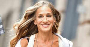 Spotted! Sarah Jessica Parker’s Longchamp Tote Is Taking Over NYC — The Classic Style for 
