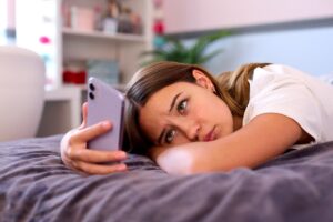 Teens Face Misleading Sexual Health Advice on TikTok, Study Finds