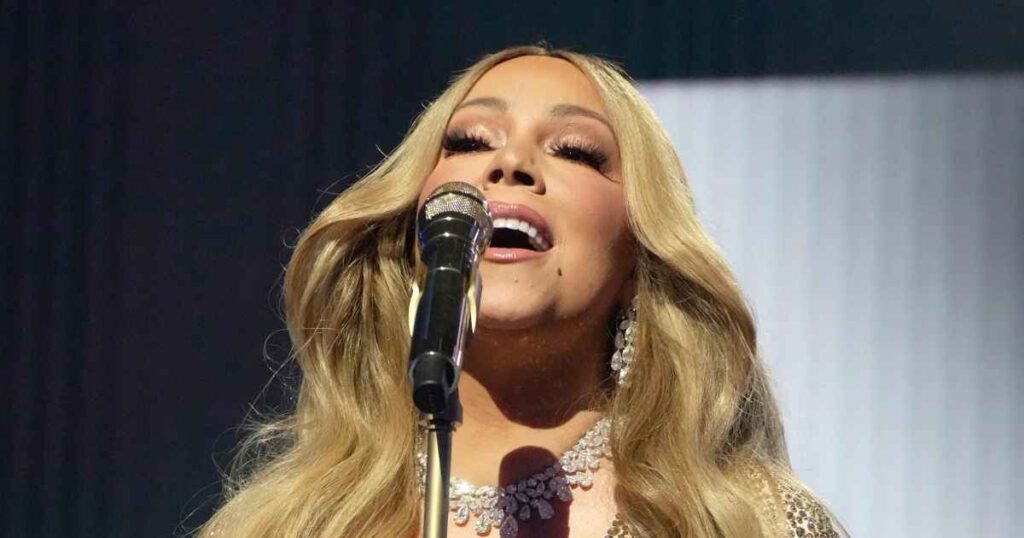 Mariah Carey Pokes Fun at Long Wait to Receive Video Vanguard Award at 2025 MTV Video Music Awards