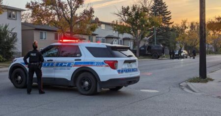 3 Regina officers shoot at man during struggle, killing him: police watchdog