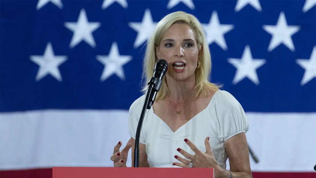 Republican rising star Ashley Hinson announces Senate bid in race to succeed Iowa’s Ernst