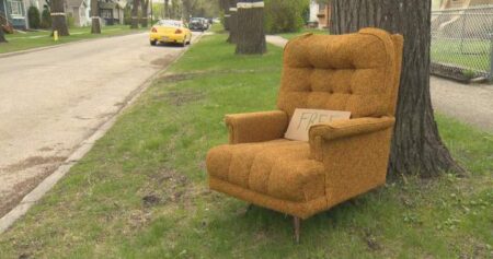 One Winnipegger’s trash could be another’s treasure as giveaway weekend returns