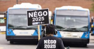 Montreal transit strike enters week 2, disrupting bus and subway service