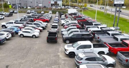 New vehicle sales are accelerating in Canada, but not for EVs, data shows