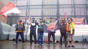Planned protest by online drivers in Indonesia fizzles out amid wet weather