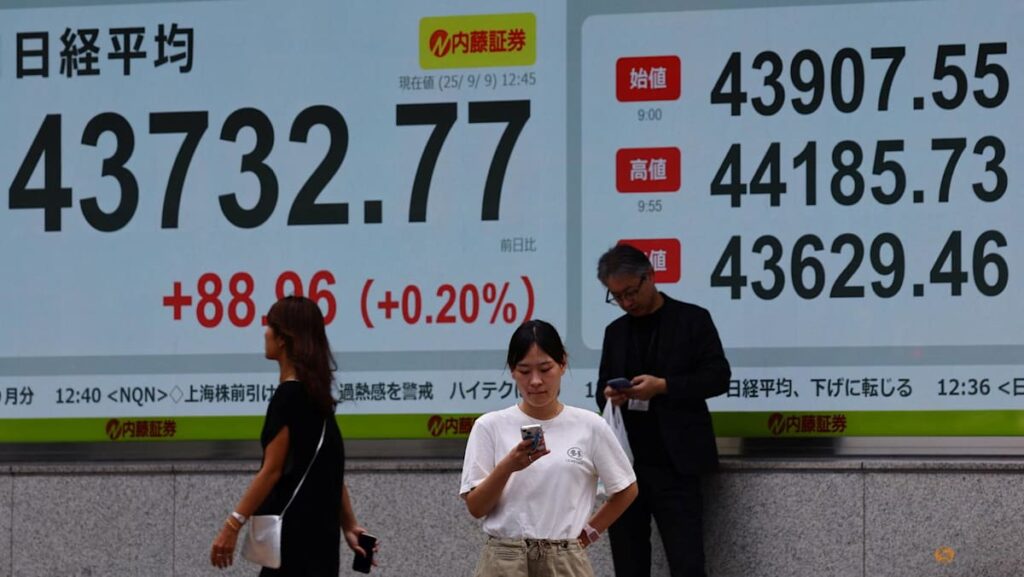Asia stocks scale new highs, dollar weakens as investors eye Fed cut