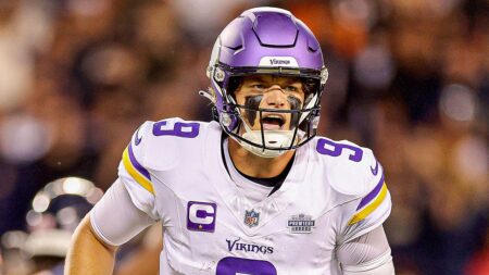 Vikings’ JJ McCarthy delivers stunning comeback victory in first NFL start against Bears