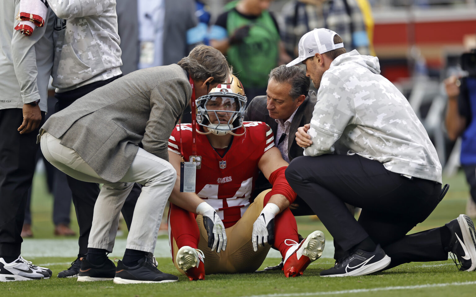 Key 49ers Offensive Star Exits Saints Game With Worrying Injury