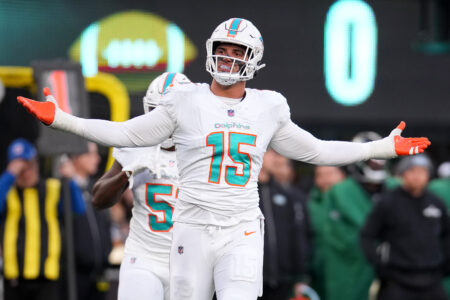 Chicago Bears Named a Potential Trade Partner for Dolphins LB Jaelan Phillips