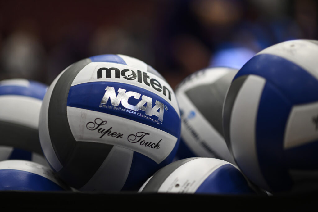 How to Watch Louisville vs Texas: Live Stream NCAA Women’s Volleyball, TV Channel