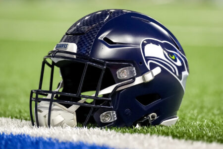 Seahawks Pro Bowler is Blowing Opportunity for Huge Contract