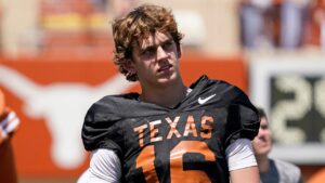 ESPN star Desmond Howard criticizes ‘unwarranted’ Heisman hype surrounding Texas’ Arch Manning