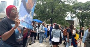 Community rallies in Toronto to call for end to gun violence