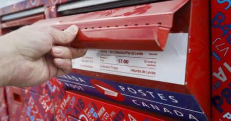 Rotating postal strikes underway in Newfoundland, Ontario and B.C.
