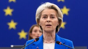 Don’t fall for Putin’s trap, von der Leyen says on motions of censure