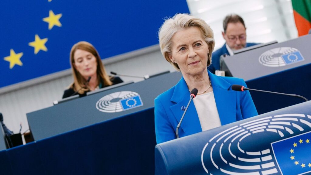 Von der Leyen survives far-right and far-left no-confidence motions
