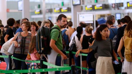 EU begins implementation of digital border Entry/Exit system (EES)