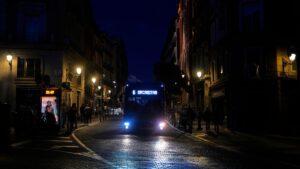 Obsolete electricity grid triggered the Iberian blackout, experts find