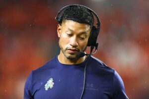Notre Dame HC Marcus Freeman Trends For Behavior Towards Refs