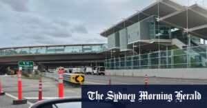 Traffic chaos on Mitchell Freeway due to police incident