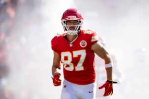 Chiefs Announce Historic Travis Kelce News vs Jaguars