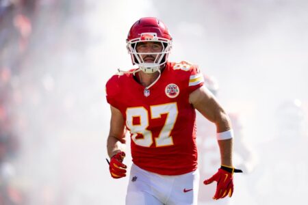 Chiefs Announce Historic Travis Kelce News vs Jaguars