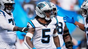 Ex-Cowboys running back warns former team after incredible performance with Panthers: ‘Buckle up’