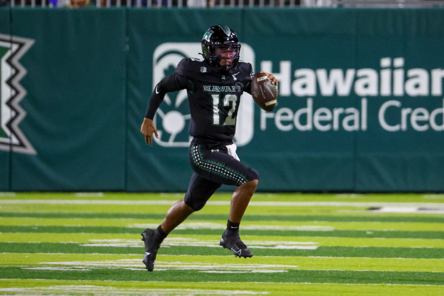How to Watch Utah State at Hawaii: Live Stream NCAA College Football, TV Channel