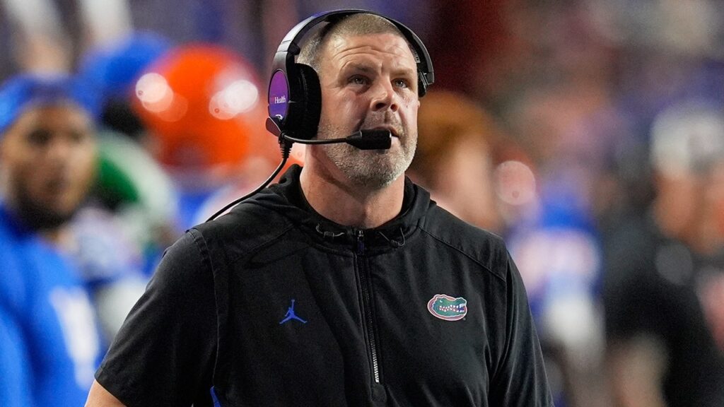 Florida fires football coach Billy Napier