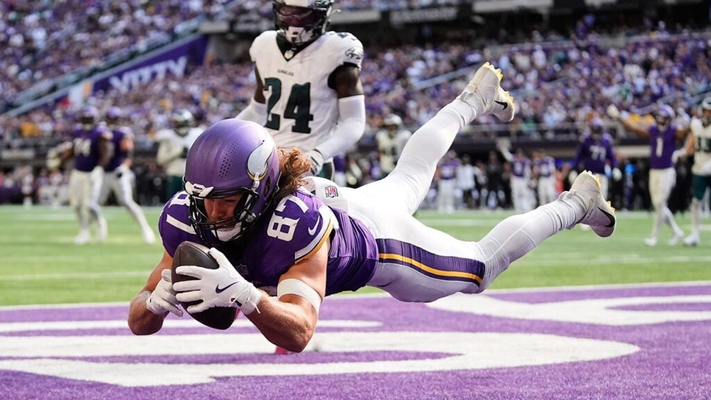 Vikings’ TJ Hockenson rips NFL officials after TD catch was overturned
