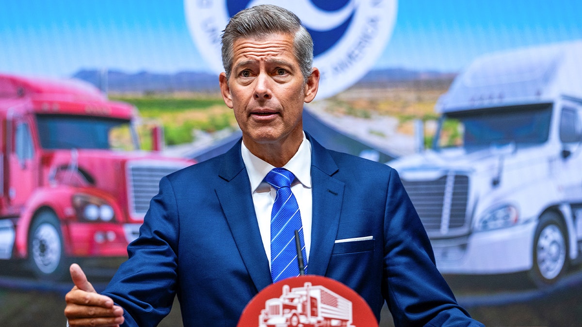 Sean Duffy, the secretary of transportation.
