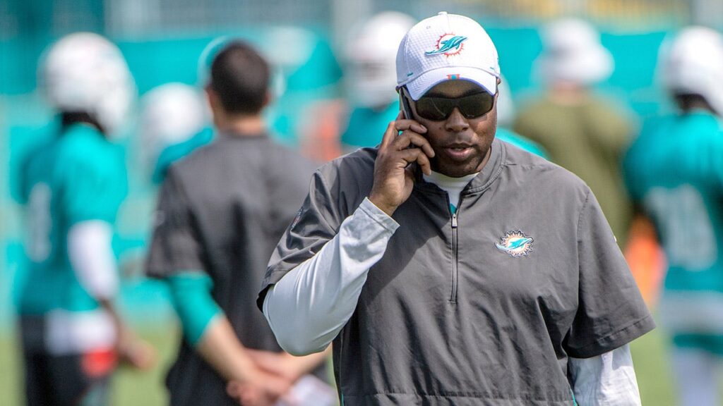 Dolphins part ways with general manager Chris Grier amid disastrous season Dolphins part ways with general manager Chris Grier amid disastrous season
