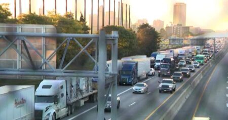 ‘Frustrating:’ Canadian trucker among thousands stuck in US after border outage