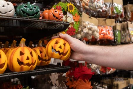 Hysterics at Dog’s Reaction To Spotting Halloween Decorations—’Extra Scary’
