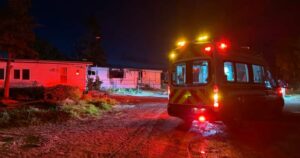 1 person dead in southeast Calgary trailer fire