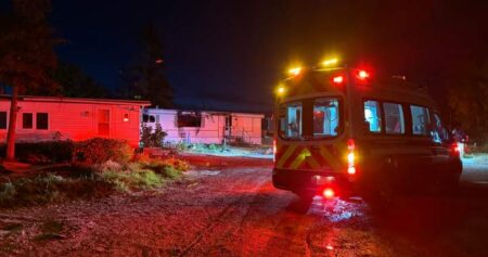 1 person dead in southeast Calgary trailer fire