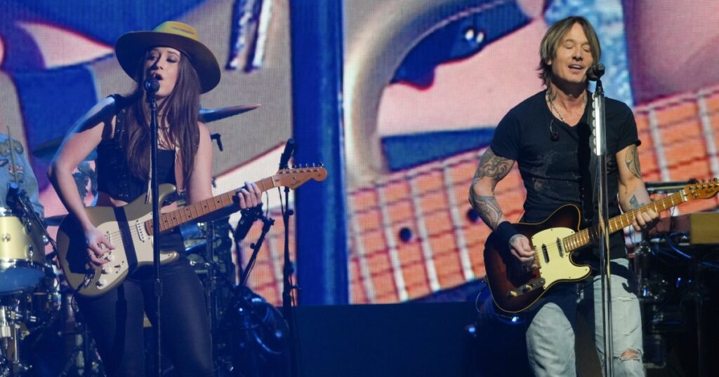 Keith Urban Appears to Sing Love Lyric to Guitarist Maggie Baugh in Resurfaced Clip Pre-Divorce